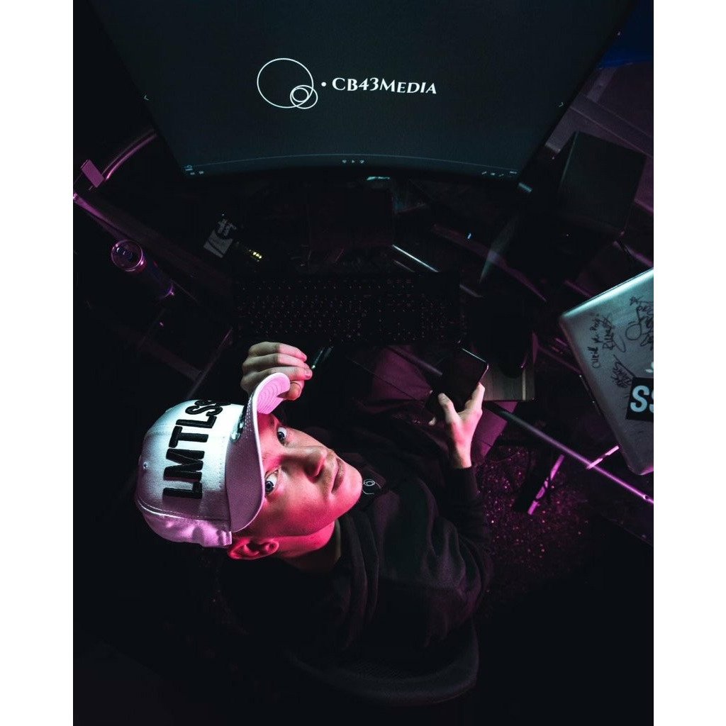 Signature Snapback Hat Hats LMTLSSlifestyle White 